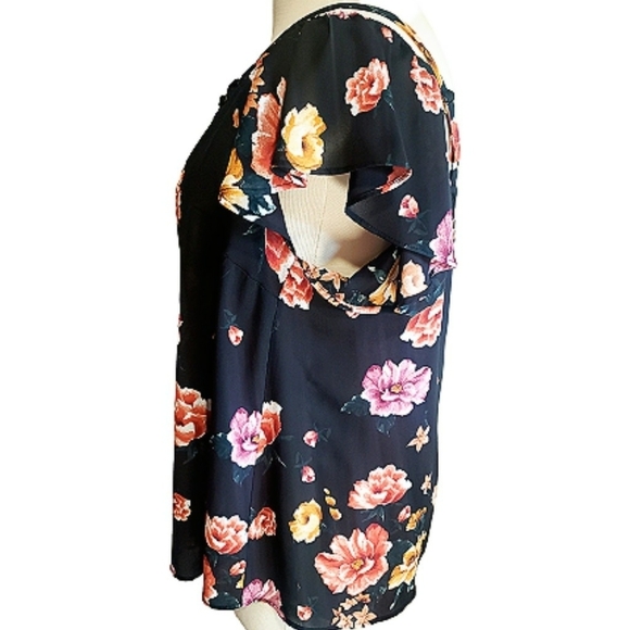 Torrid Multicolor Cold Shoulder Top Floral Plus Size 1 Blouse Casual Womens Boho - Picture 2 of 12